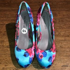 Madden Girl Floral Wedges